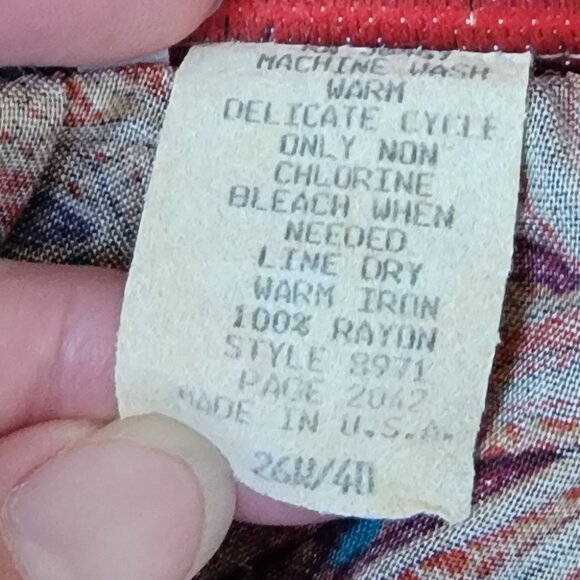 Contemporary Classics Red Floral Paisley Print Midi Tea Length Skirt - Picture 16 of 16